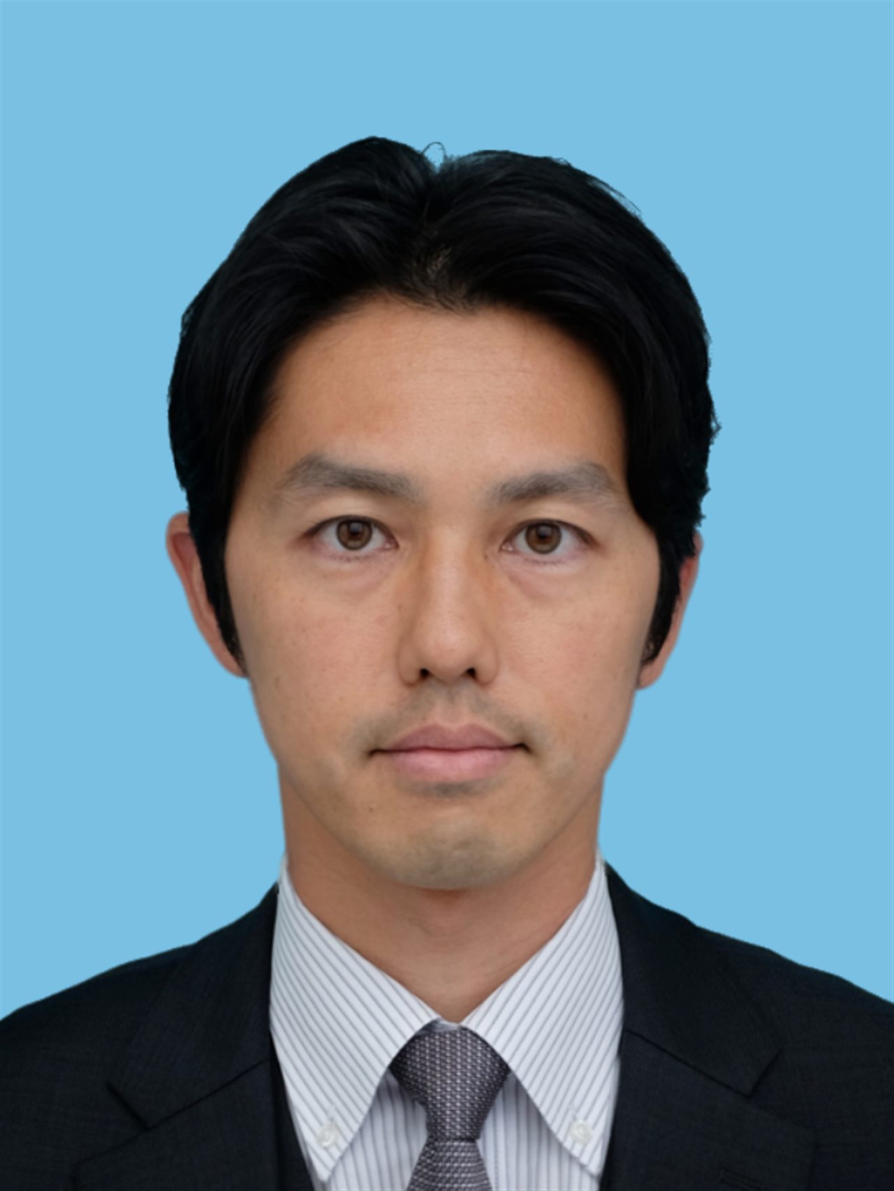 小曽根 英の顔写真です。